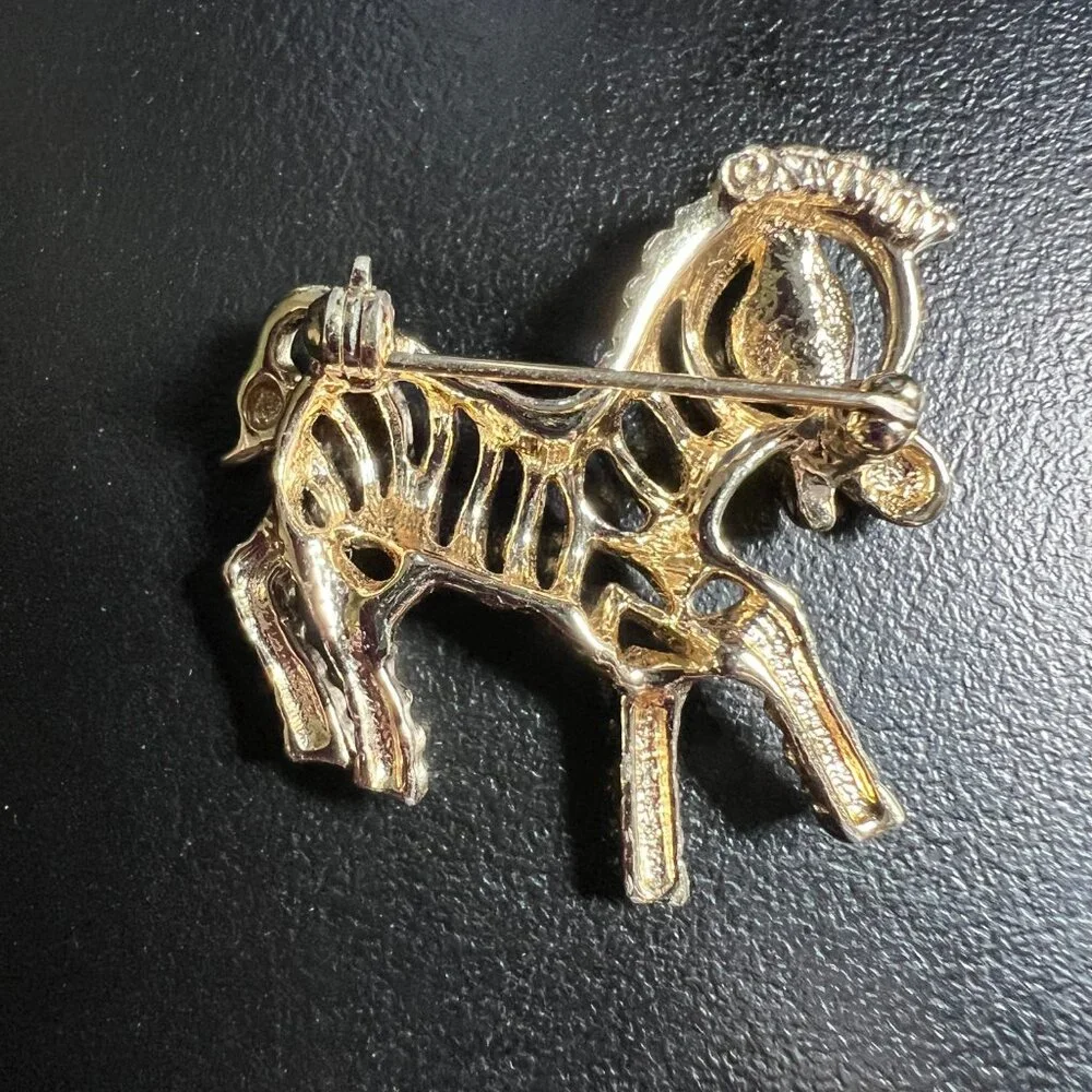 Vintage Sarah Coventry Zebra Brooch Open Gold Tone‎ Horse Figural Pin
